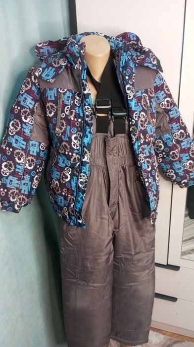 Зимний комплект для мальчика 110р