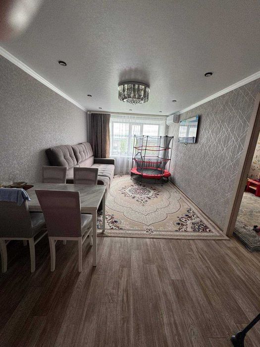 Продам 3 комнатную квартиру