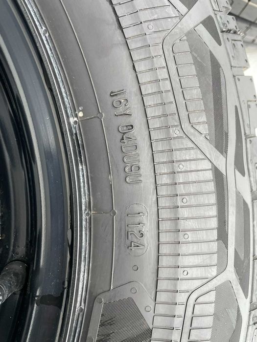 Set jante cu anvelope noi vara 205 75 r16c Continental Renault Master