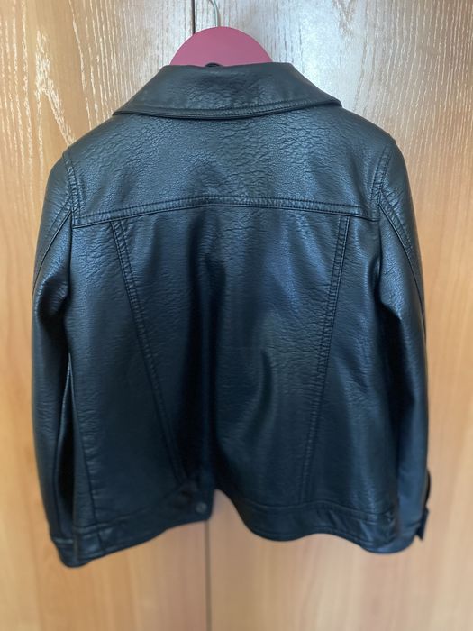 Куртка кожаная для девочки