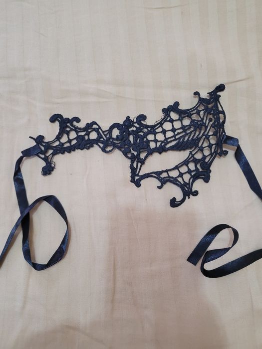 Маски женские карнавальные