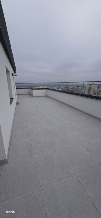 Penthouse 3 camere Craiovei