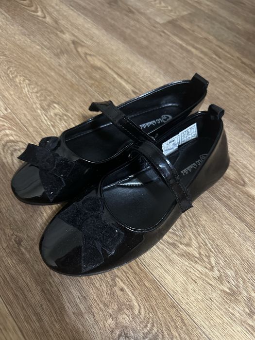 Туфли.Размер 35.Цена 1500тысячи