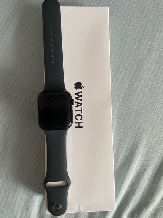 Продам Apple watch se gen 2.44mm