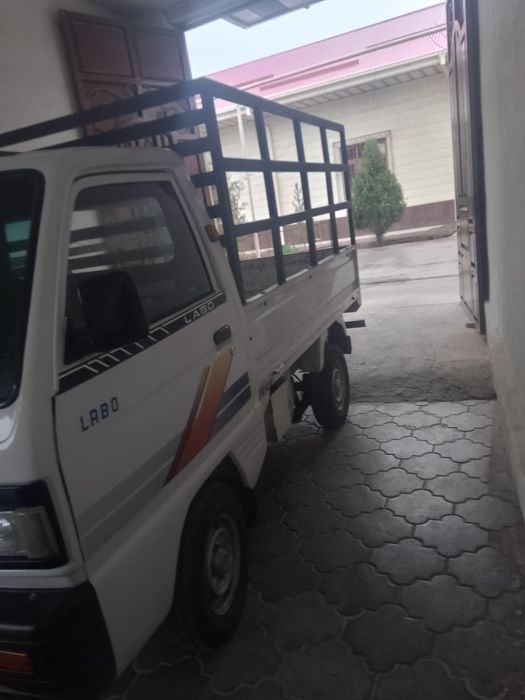 Нексия 1  сотилади