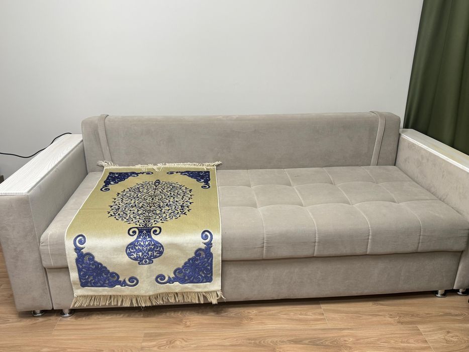 Диван большой, производство Россия