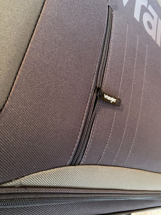 Чемодан «Wrangler» на колесах