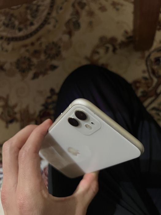 Аифон 11 каропка феис трутон есть