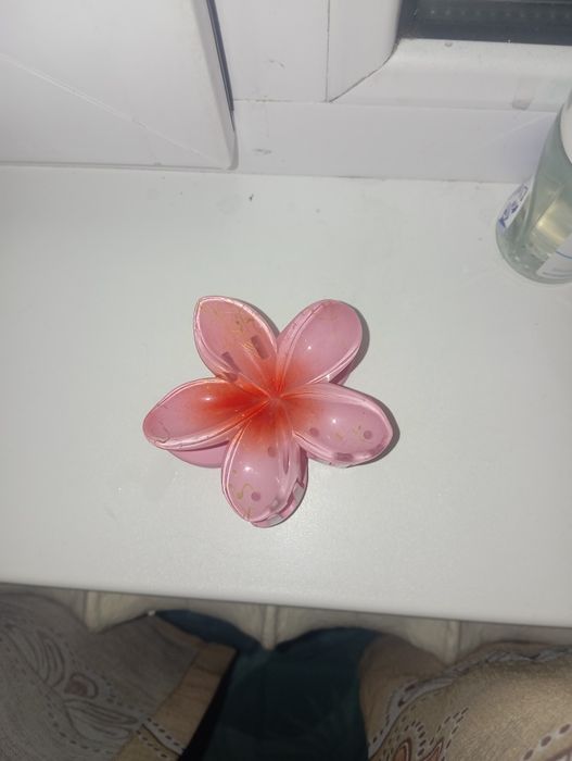 Крабик для волос