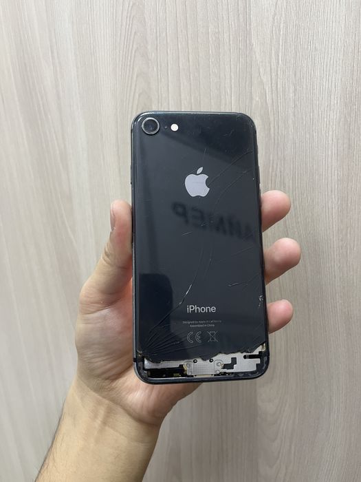 Продам Айфон 8 64гб 69%