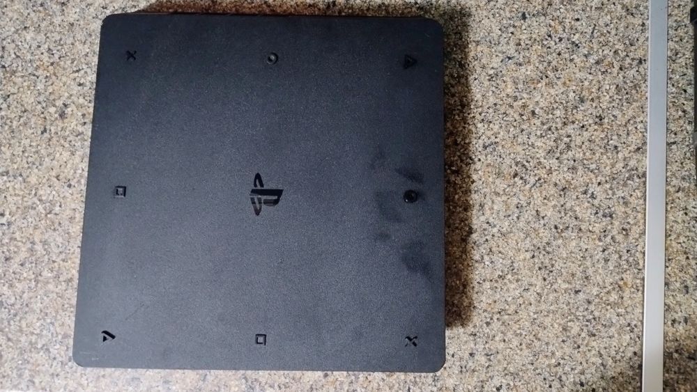 Consola PS4 slim 1TB