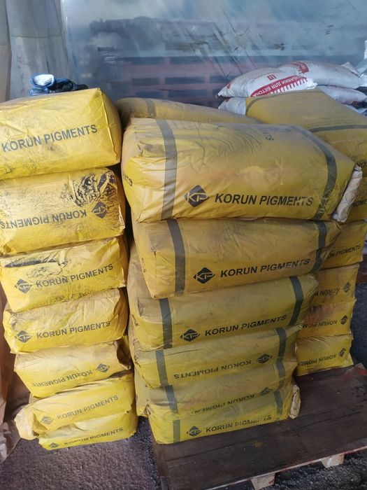 Белый цемент и пигменты и химикаты