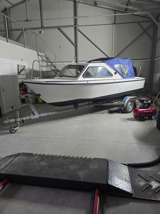 Barca +motor + peridoc