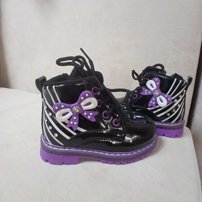 Ботинки на девочку