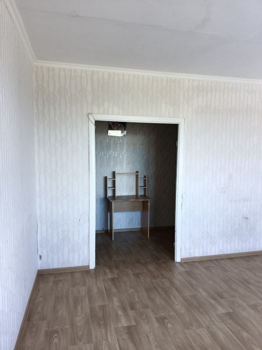 Продам 3 х комн квар. 7-30, 9 этаж.