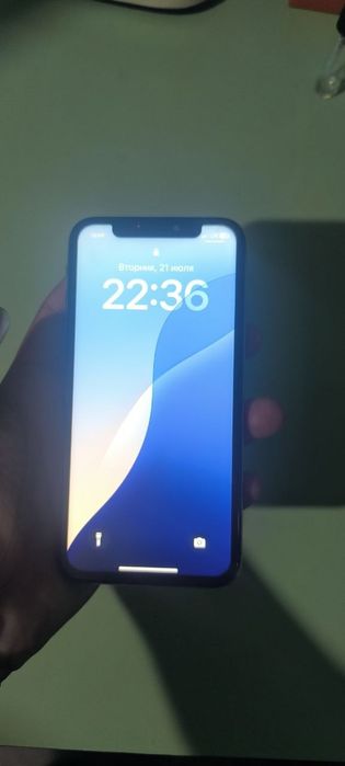 Iphone xs ideal holatda