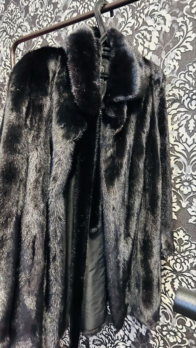 Норковая шуба черная