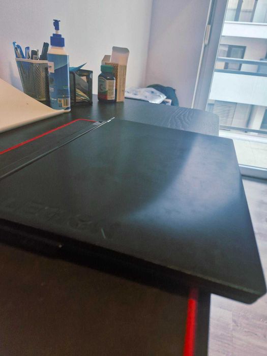 Laptop Gaming Lenovo Legion Y530 i5-8300H  (folosit doar office)