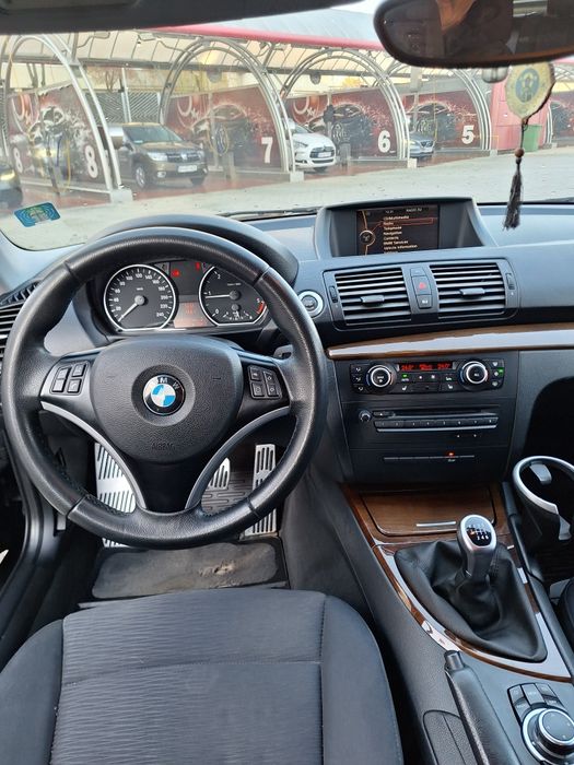 Bmw seria 1  E87 2.0 tdi euro 5 2009