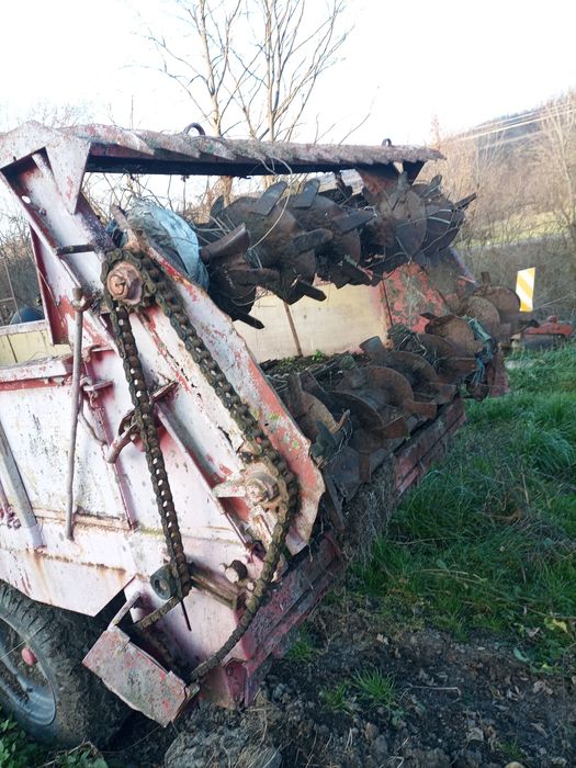 Mig de gunoi schimb cu remorca tehnologica