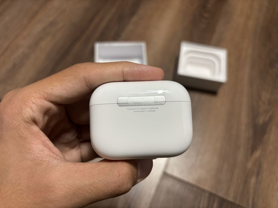 Airpods Pro 3 ( 2026 )