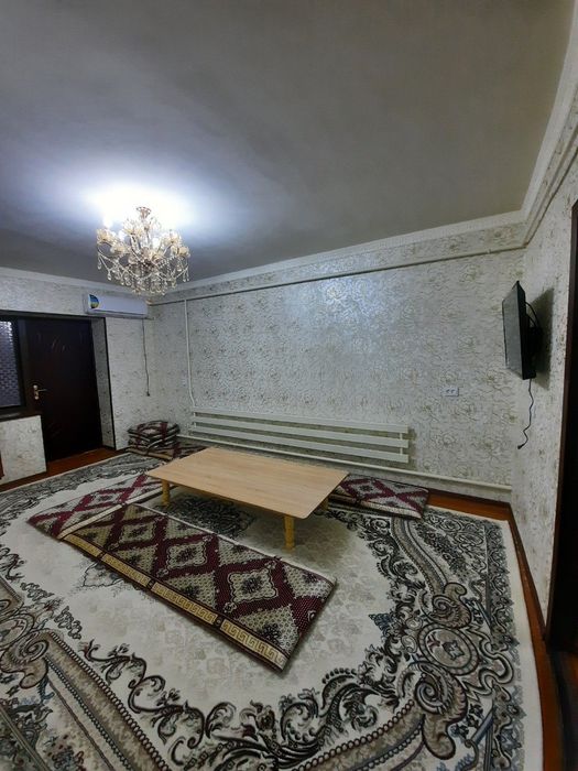 Урганч шахар  8тв ни ёнида 3 хонали квартира сотилади