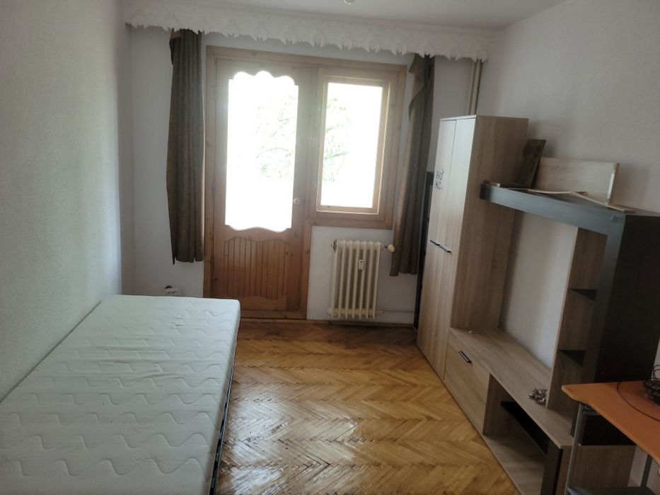 Apartament cu 3 camere Suceava zona Universități
