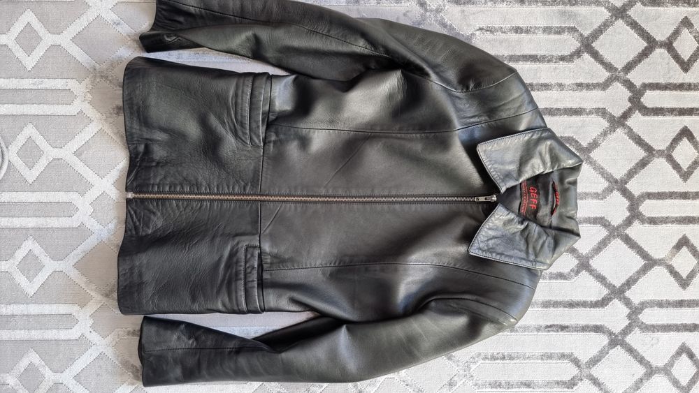 Geacă piele 100%, mărimea M