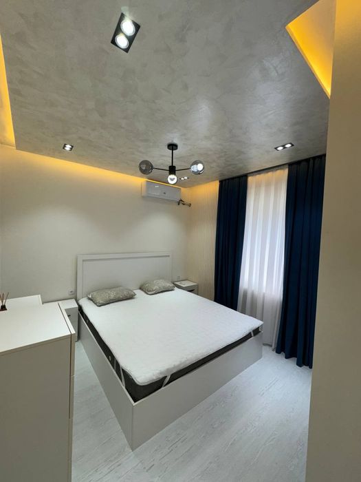 Oybek Metro 4/7/9 Госпитални базар