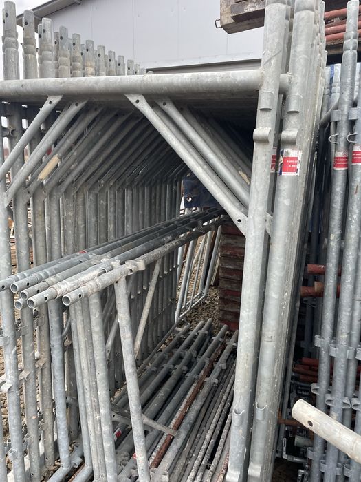 Schela metaliza zincat