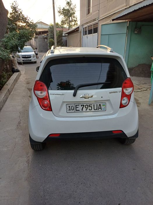 Chevrolet Spark 2015