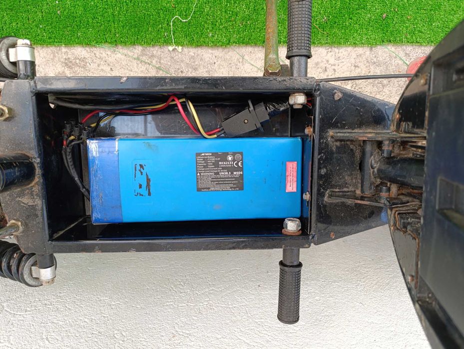 Motoreta electrica (scuter)