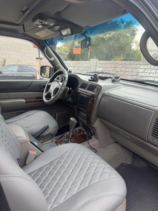 Поодам Patrol y61