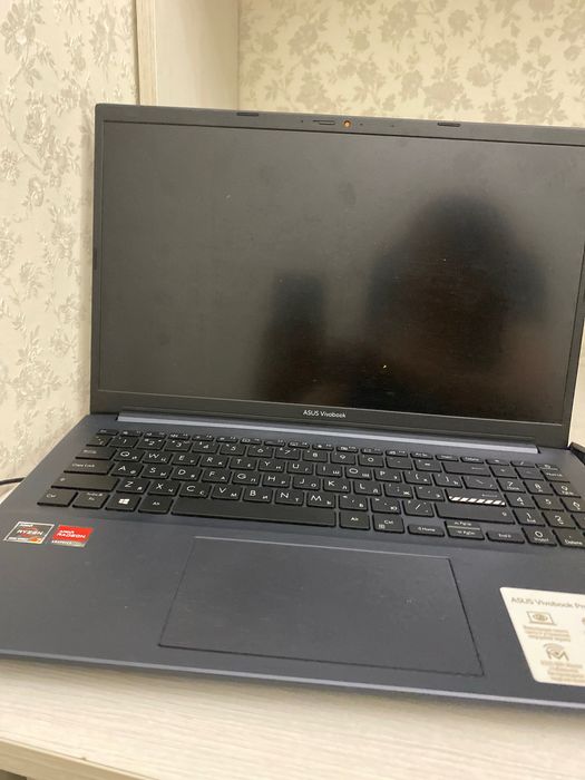 Ноутбук ASUS Vivobook