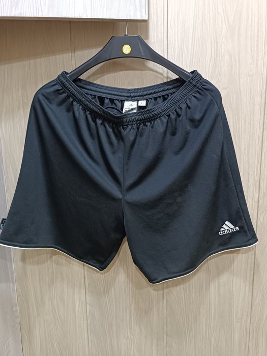 Оригинальные шорты adidas