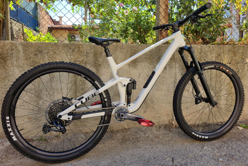 Като нов Cube Stereo 155 C62 Race 29 цола 2025 г  Карбонов Ендуро велосипед  1x12 GX Magura MT 5, Rockshox full suspension БЕЗ ЗАБЕЛЕЖКИ