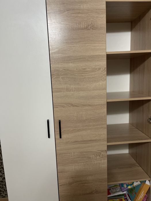 Продам Шкаф 40.000