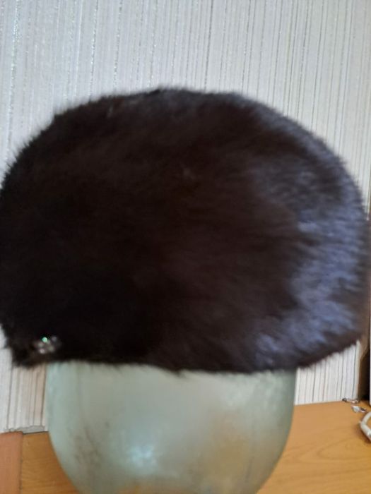 Продам норковую шапку