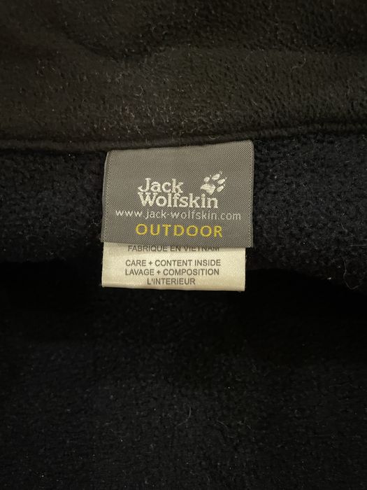 Яке Jack Wolfskin