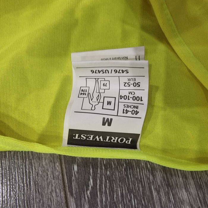 Жилет сигнальный