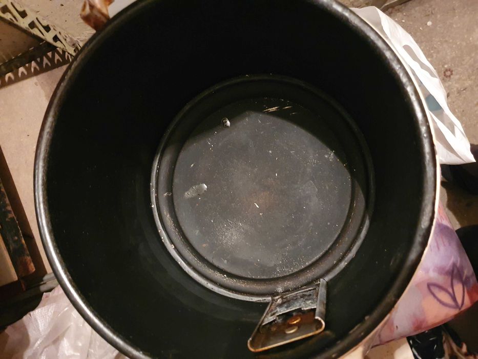 Фритюрник продавам