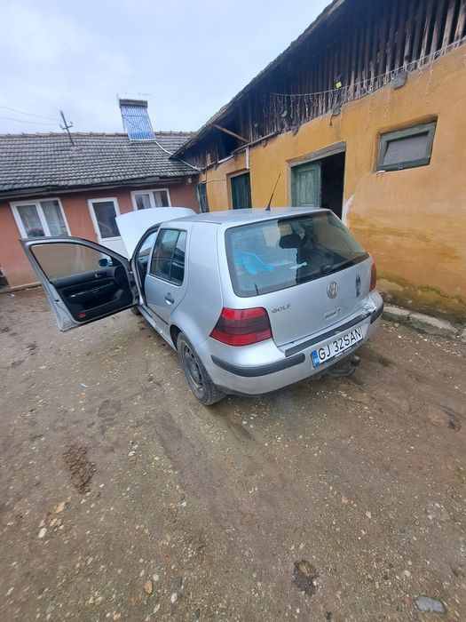 Vand golf 4 sau scimb