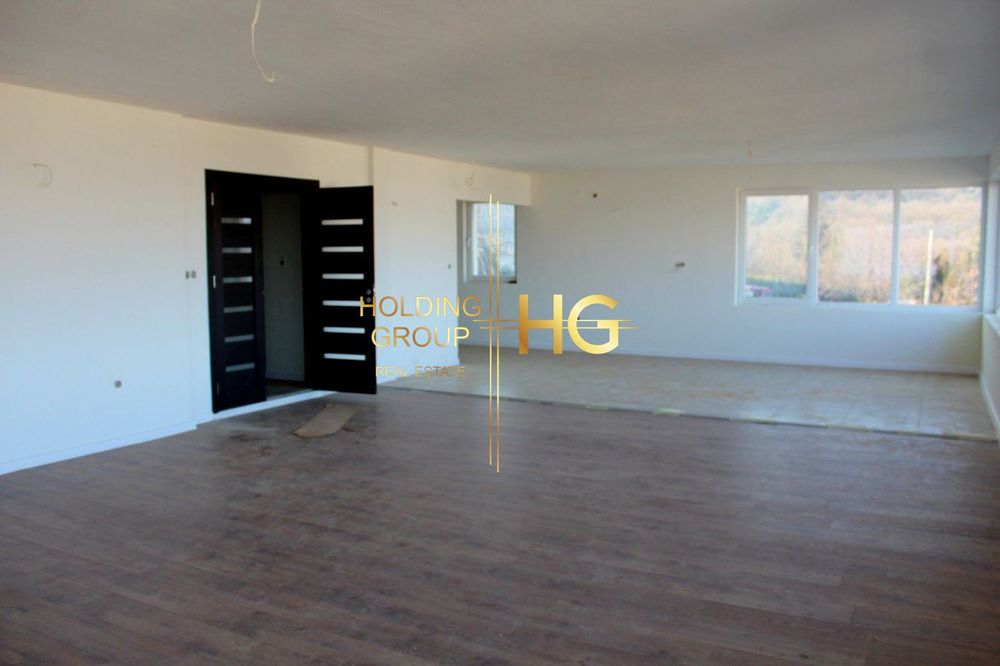 Къща в Варна-м-т Зеленика площ 375 цена 799000