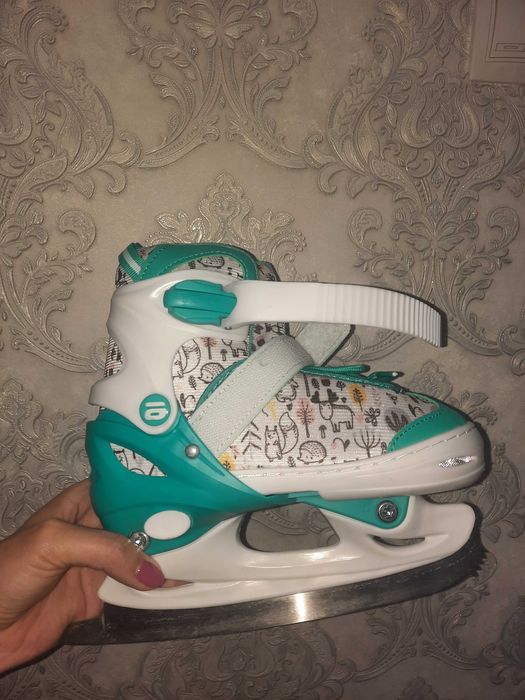 Продам коньки любительские