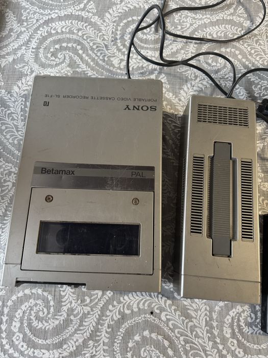 Sony Betamax + 25 Sony касетки