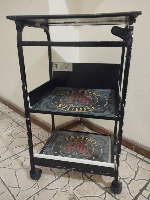 Помощник стол для мастеров