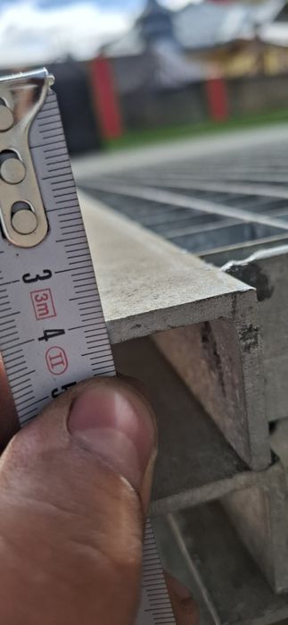 Trepte și gratare zincate