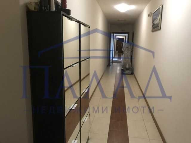 Дава се под наем Четиристаен апартамент в Варна, Цветен квартал - 160 кв.м за 1000 € - Снимка #15