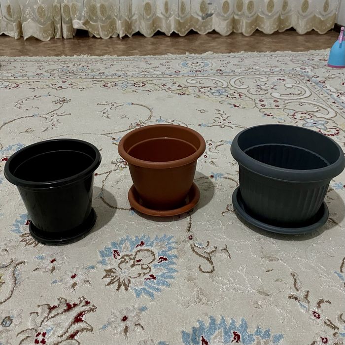 Продам горшки для цветов
