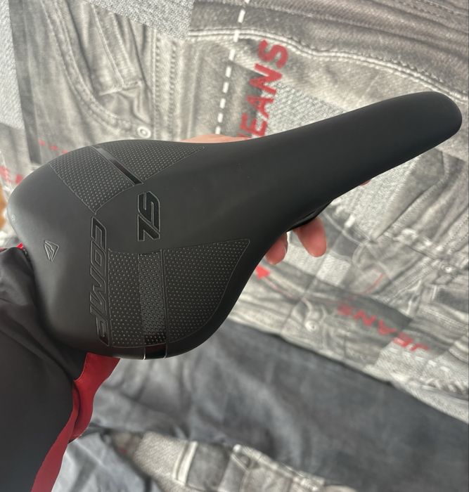 COMP 75 Седалка за колело